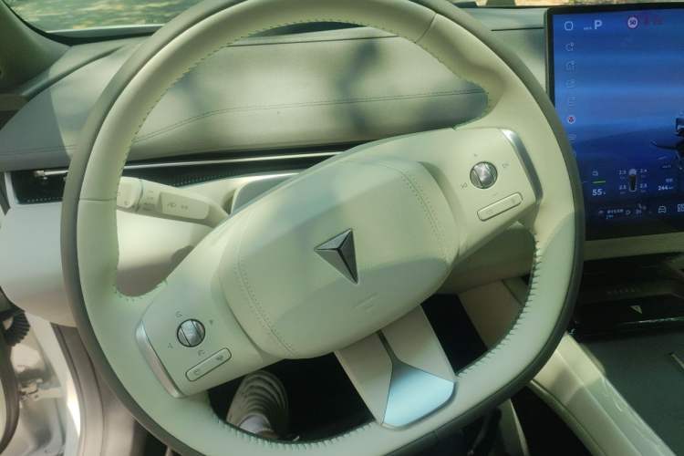 Used Deepal L07 2026 Model 550Max Huawei Qiankun ADS SE Edition Steering Wheel