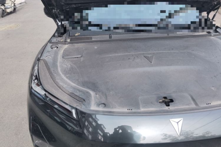 Used Deepal S05 2024 200Max Range-Extended Long-Range Version Engine Bay Right