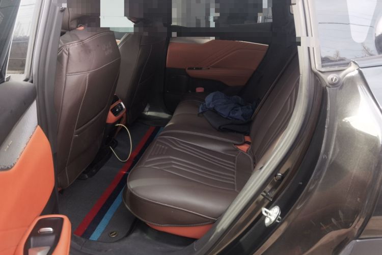 Used Deepal S05 2024 200Max Range-Extended Long-Range Version Left Rear Seat