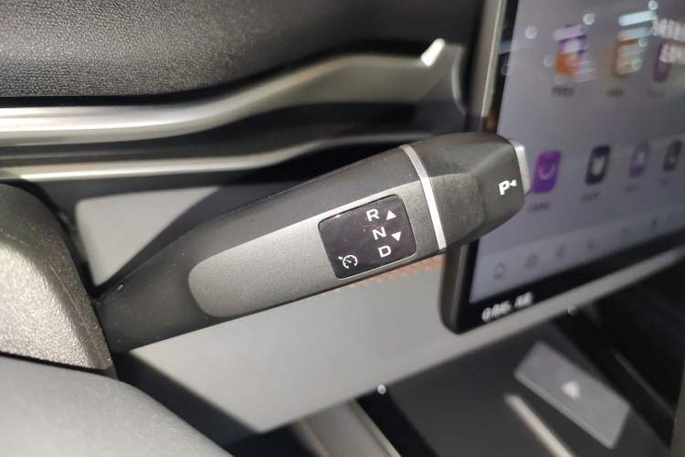 Used Deepal S05 2024 510Max Pure Electric Version Gear Lever