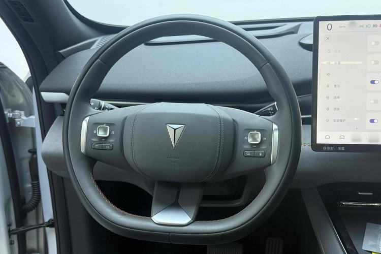 Used Deepal S05 2024 510Max Pure Electric Version Steering Wheel