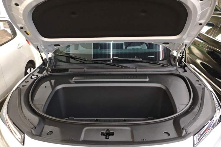 Used Deepal S05 2024 510 Plus Pure Electric Version Engine Bay