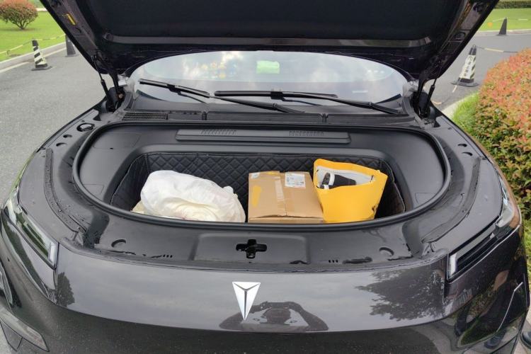Used Deepal S05 2024 510Max Pure Electric Version Engine Bay