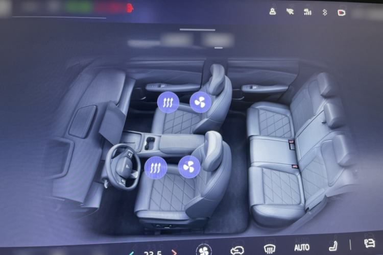 Used Deepal S05 2024 510Max Pure Electric Version Interior 4