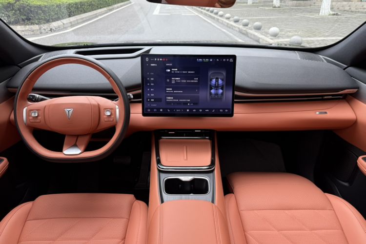 Used Deepal S05 2024 200Max Range-Extended Long-Range Version Interior 8