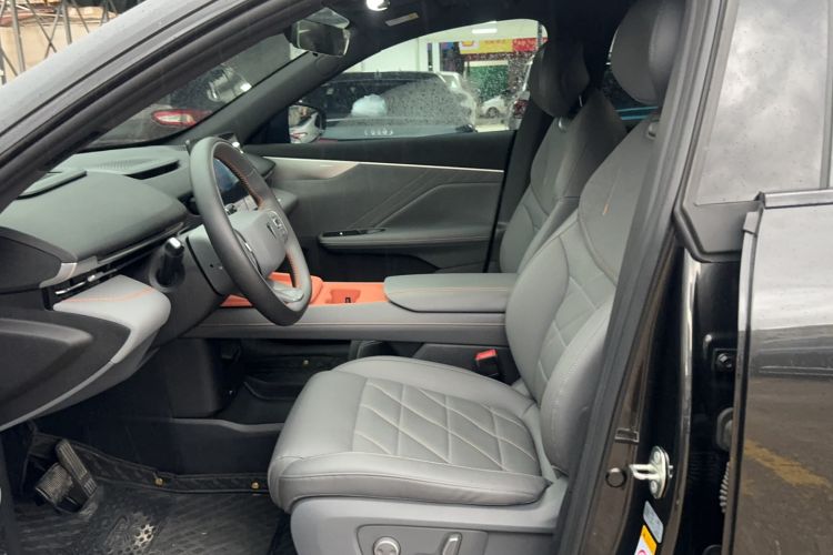 Used Deepal S05 2024 510Max Pure Electric Version Left Front Seat
