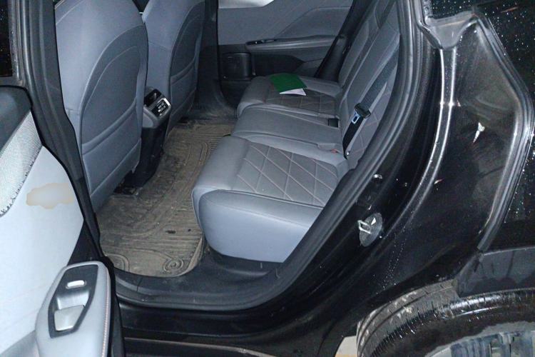 Used Deepal S05 2024 510Pro Pure Electric Version Left Rear Seat