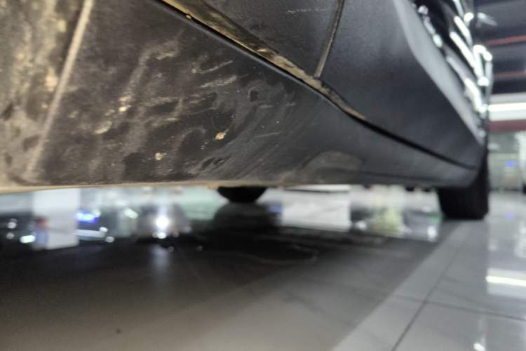 Used Deepal S05 2024 510Max Pure Electric Version Left Side Sill