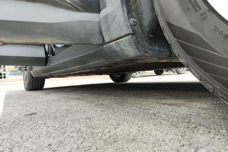 Used Deepal S05 2024 510 Plus Pure Electric Version Right Side Sill