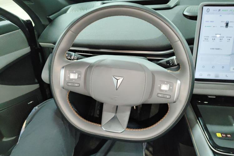 Used Deepal S05 2024 510Max Pure Electric Version Steering Wheel