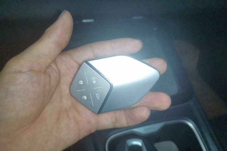 Used Deepal S05 2024 200Max Range-Extended Long-Range Version Vehicle Key