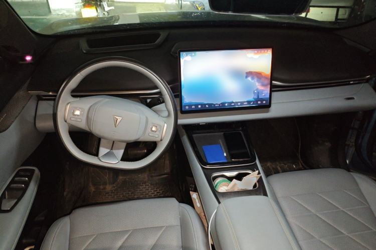 Used Deepal S05 2024 510 Ultra Pure Electric Version Center Console