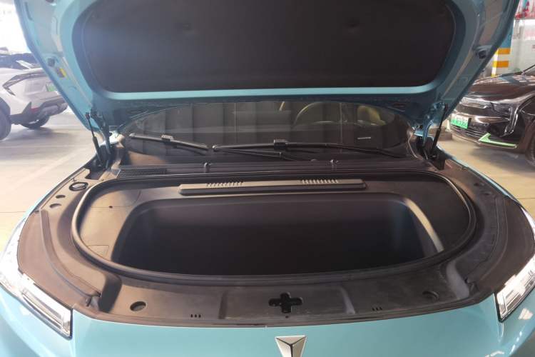 Used Deepal S05 2024 510 Ultra Pure Electric Version Engine Bay