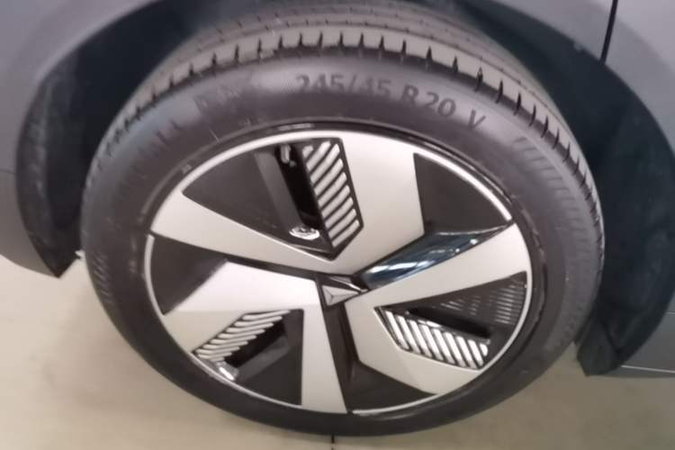 Used Deepal S05 2024 510 Ultra Pure Electric Version Exterior 5