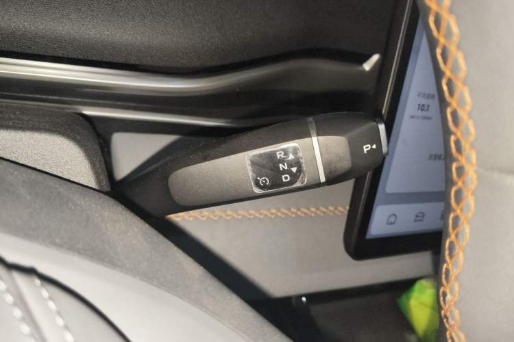 Used Deepal S05 2024 510Max Pure Electric Version Gear Lever