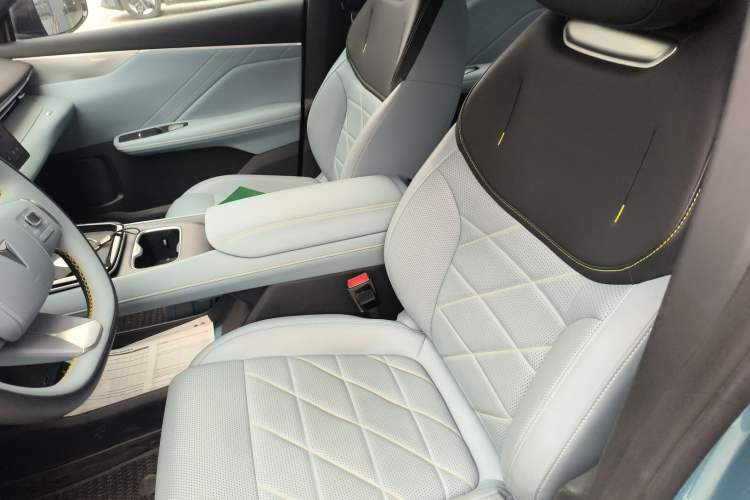 Used Deepal S05 2024 510 Ultra Pure Electric Version Left Front Seat