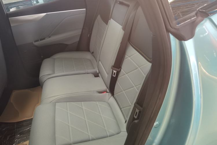 Used Deepal S05 2024 510 Ultra Pure Electric Version Left Rear Seat