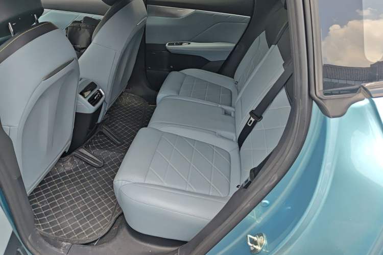 Used Deepal S05 2024 510 Ultra Pure Electric Version Left Rear Seat