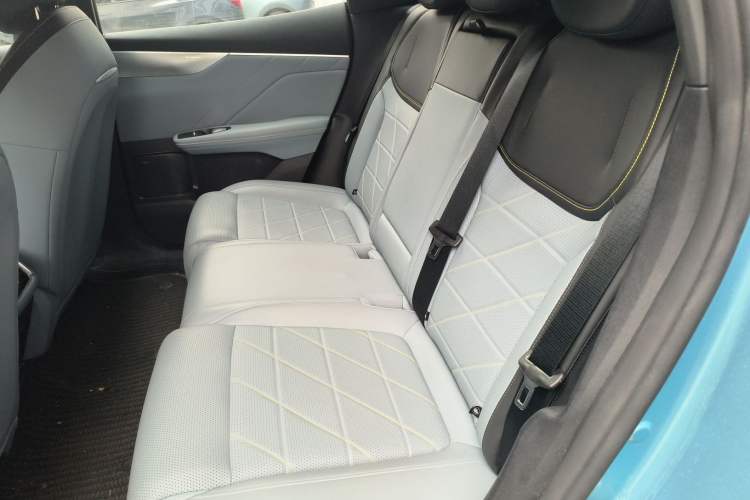 Used Deepal S05 2024 510 Ultra Pure Electric Version Left Rear Seat