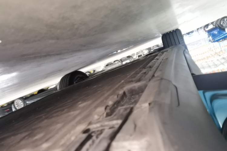 Used Deepal S05 2024 510 Ultra Pure Electric Version Left Side Sill