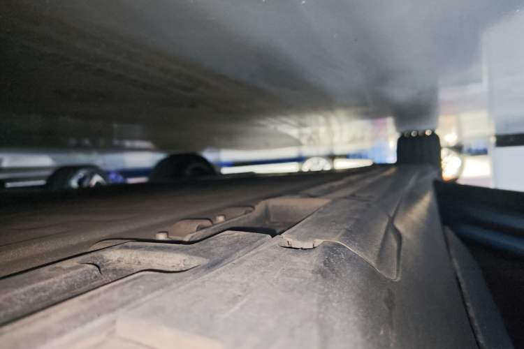 Used Deepal S05 2024 510 Ultra Pure Electric Version Left Side Sill