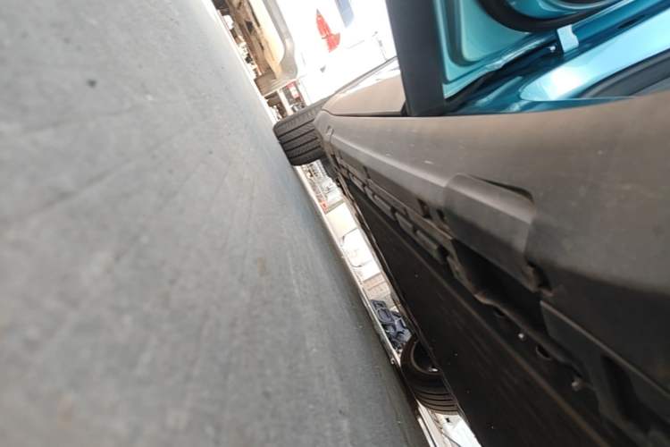 Used Deepal S05 2024 510 Ultra Pure Electric Version Left Side Sill
