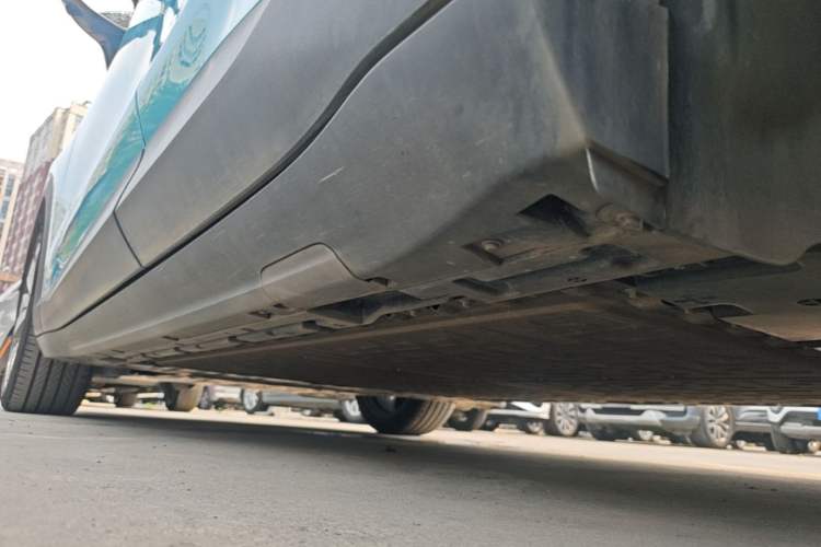 Used Deepal S05 2024 510 Ultra Pure Electric Version Left Side Sill