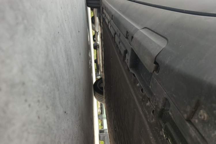 Used Deepal S05 2024 510 Ultra Pure Electric Version Left Side Sill