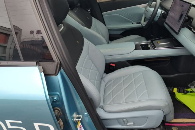 Used Deepal S05 2024 510 Ultra Pure Electric Version Right Front Seat