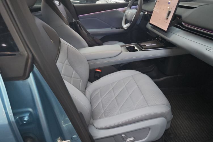Used Deepal S05 2024 510 Ultra Pure Electric Version Right Front Seat