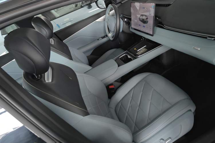 Used Deepal S05 2024 510 Ultra Pure Electric Version Right Front Seat
