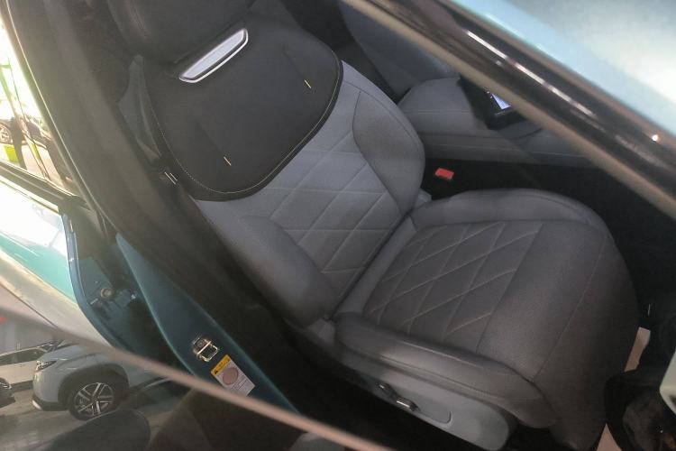 Used Deepal S05 2024 510 Ultra Pure Electric Version Right Front Seat