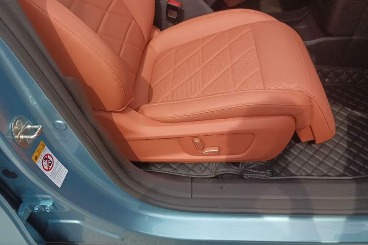 Used Deepal S05 2024 510 Ultra Pure Electric Version Right Front Seat
