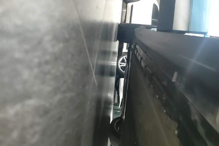Used Deepal S05 2024 510Max Pure Electric Version Right Side Sill