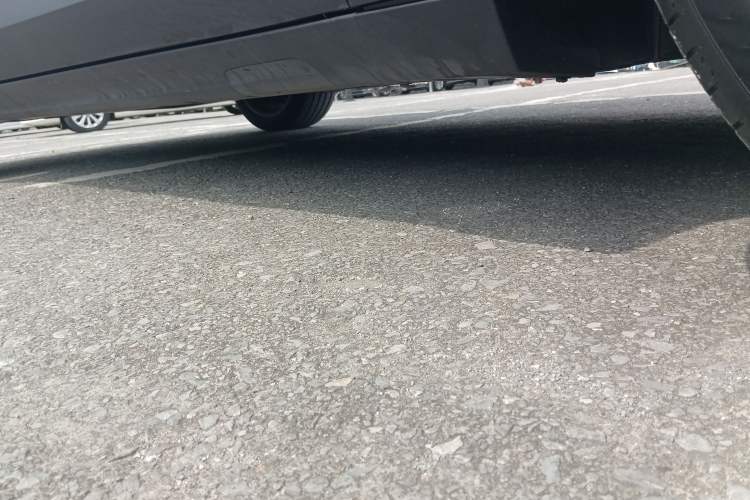 Used Deepal S05 2024 510 Ultra Pure Electric Version Right Side Sill