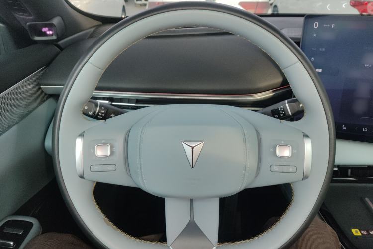 Used Deepal S05 2024 510 Ultra Pure Electric Version Steering Wheel