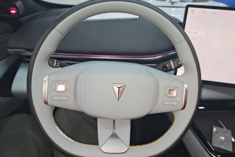 Used Deepal S05 2024 510 Ultra Pure Electric Version Steering Wheel