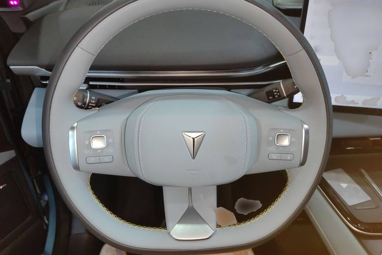 Used Deepal S05 2024 200 Ultra Range-Extended Long-Range Version Steering Wheel