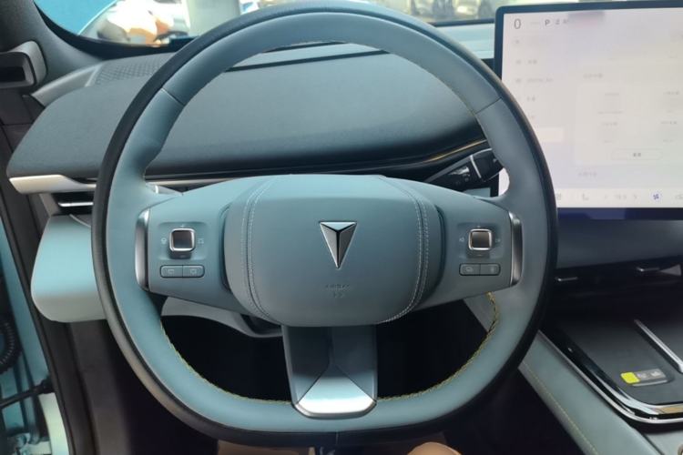 Used Deepal S05 2024 510 Ultra Pure Electric Version Steering Wheel