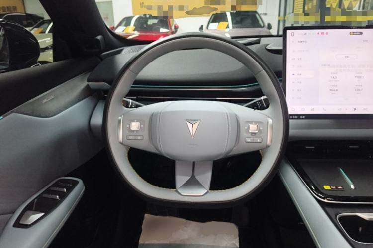 Used Deepal S05 2024 510 Ultra Pure Electric Version Steering Wheel