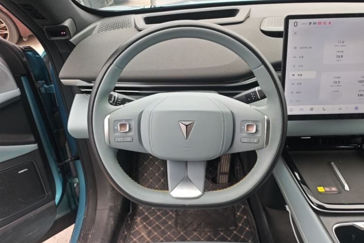 Used Deepal S05 2024 510 Ultra Pure Electric Version Steering Wheel