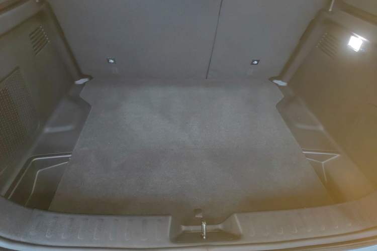 Used Deepal S05 2024 200 Ultra Range-Extended Long-Range Version Trunk