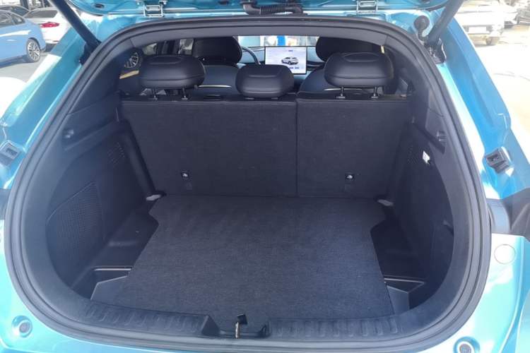 Used Deepal S05 2024 510 Ultra Pure Electric Version Trunk
