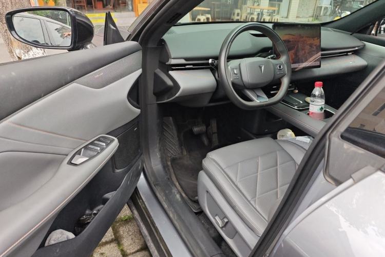 Used Deepal S05 2024 510 Plus Pure Electric Version Driver Seat