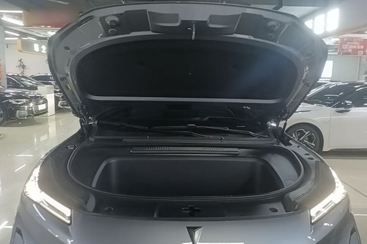Used Deepal S05 2024 510Max Pure Electric Version Engine Bay