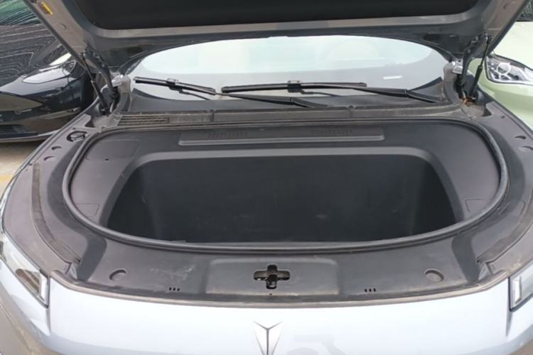 Used Deepal S05 2024 510Max Pure Electric Version Engine Bay