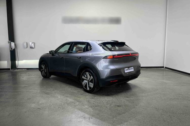 Used Deepal S05 2024 200Max Range-Extended Long-Range Version Exterior 4