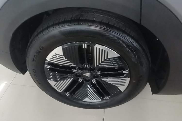 Used Deepal S05 2024 510Max Pure Electric Version Exterior 5