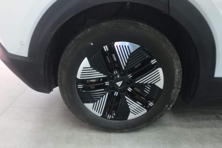 Used Deepal S05 2024 510 Plus Pure Electric Version Exterior 8