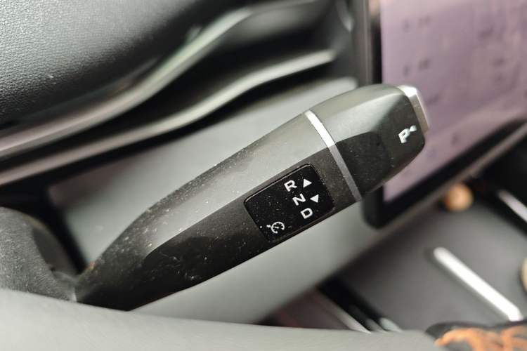 Used Deepal S05 2024 510 Plus Pure Electric Version Gear Lever